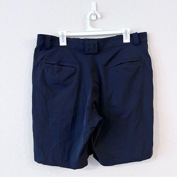 Under Armour Mens Size 36R Golf Shorts Black Flat Front Chino - Picture 3 of 6
